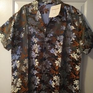 Unique shiny pattered men's shirt